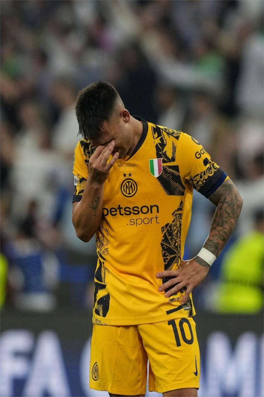 里程碑夜！巴塞罗那绝杀压哨，NBA常规赛关键时刻刷纪录，球迷炸锅，训练强度明显提升的简单介绍